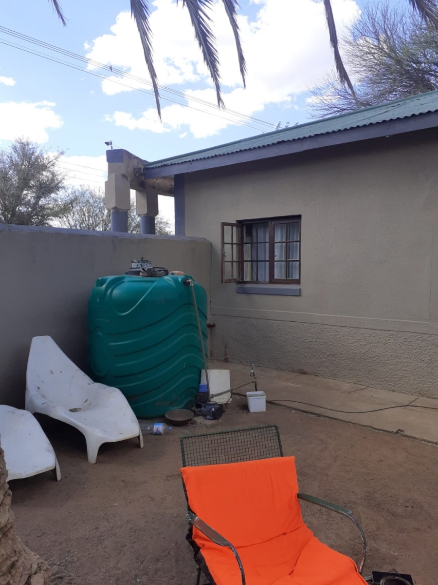 4 Bedroom Property for Sale in Bloemhof North West